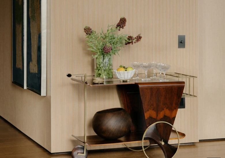 Crafting the Perfect Bar Cart: A Comprehensive Guide to Elegance and Functionality