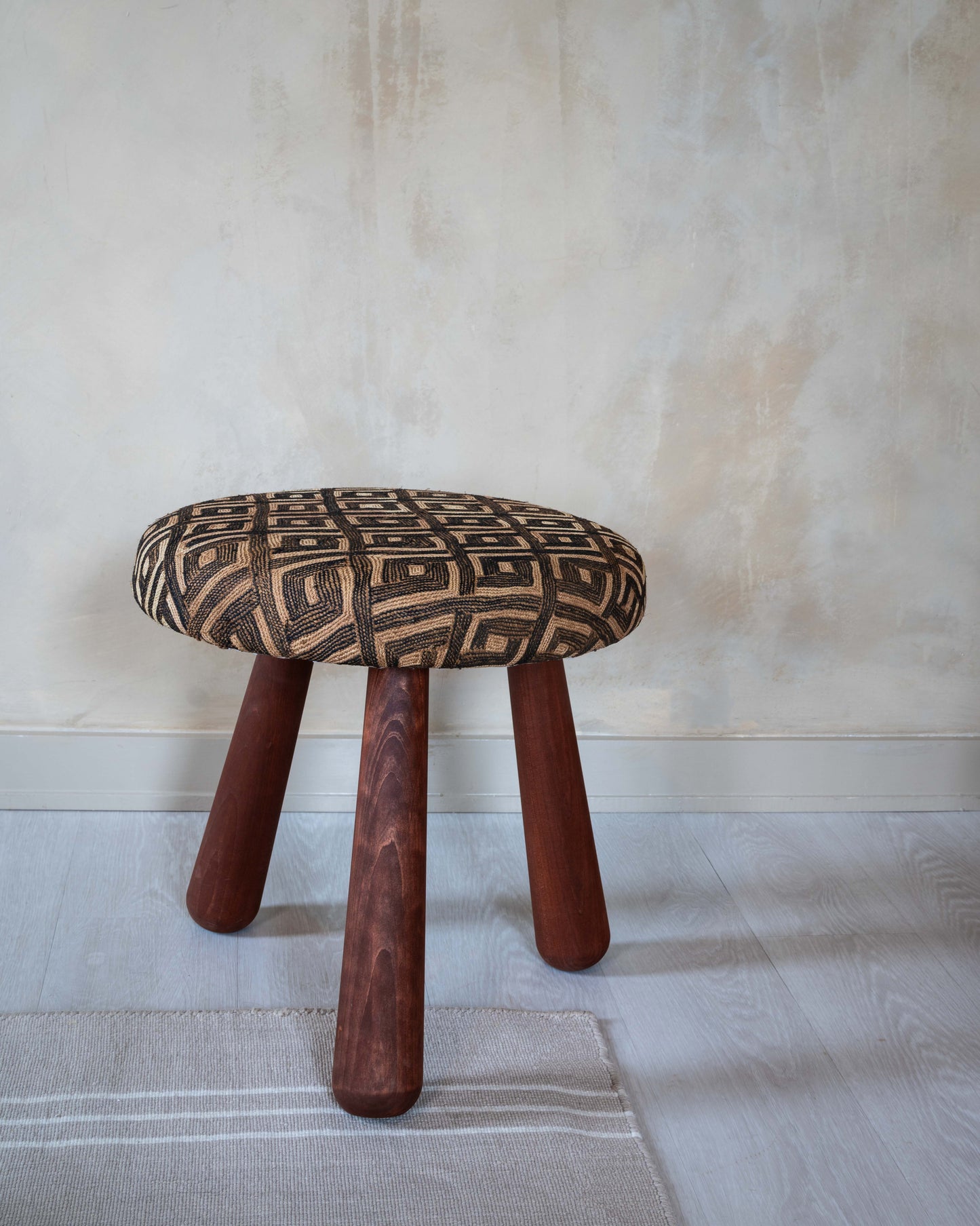 The Mushroom Stool Geometric 2