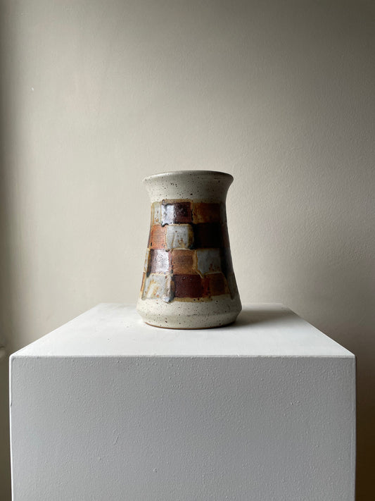 Checkered Vessel