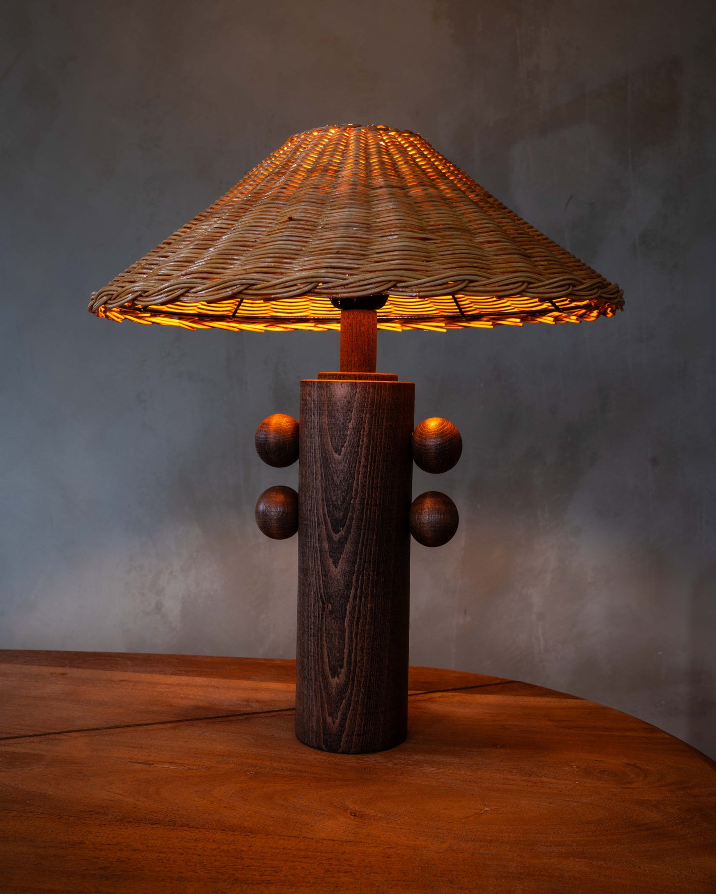 Spheres Oak Lamp