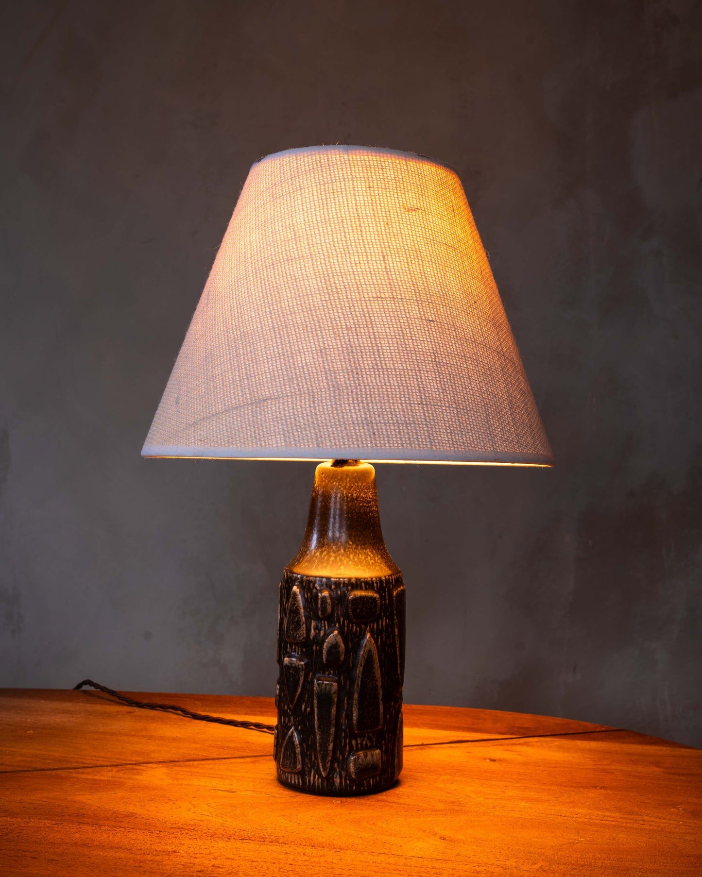 Geometric Table Lamp