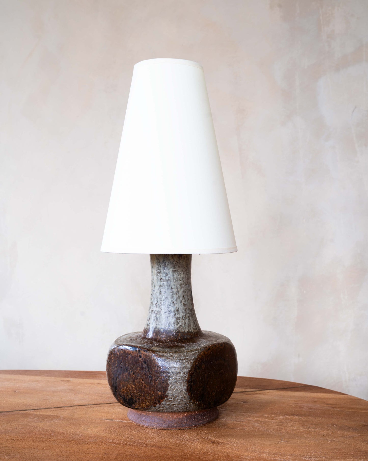 Axella Ceramic Lamp